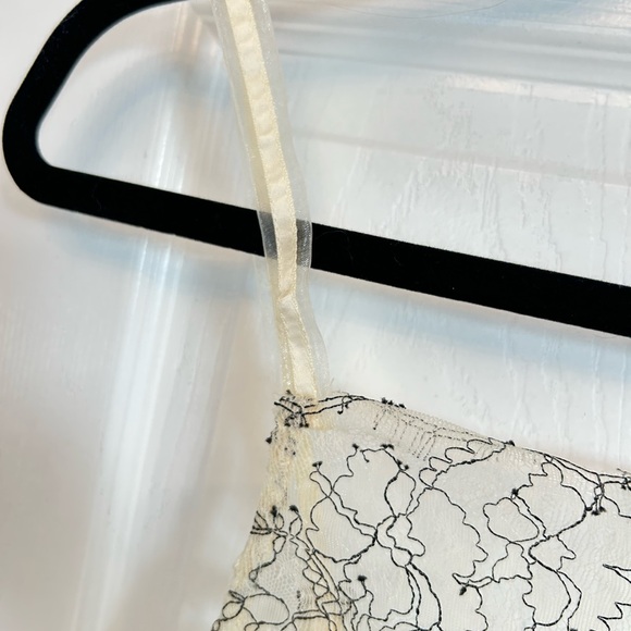 NWT Anthropologie Fem Romantic Coquette Embroidered Mesh Lace Ivory Cami Top S - Picture 3 of 12